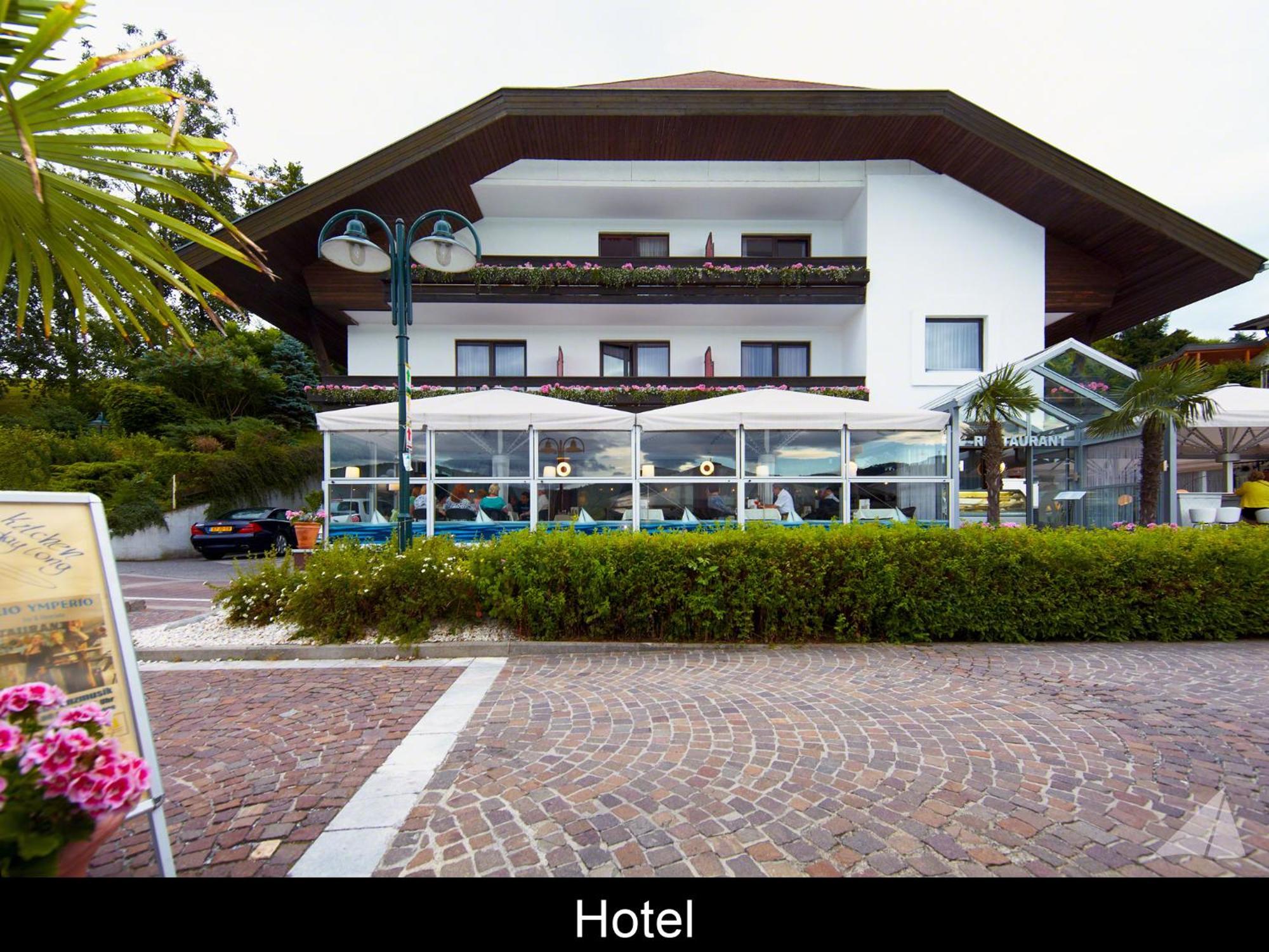 Hotel Clubdorf Galtür GmbH Veldener Traumschiff Velden am Wörthersee Exterior foto